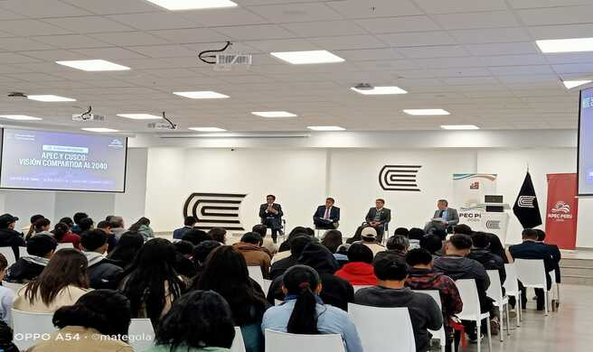 Universidad Continental y Cancillería Cusco realizan evento sobre APEC Ciudadano